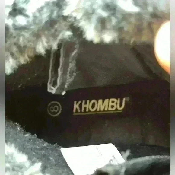 Khombu Jessica Boot for Women, Size 8 - Black - Picture 3 of 7